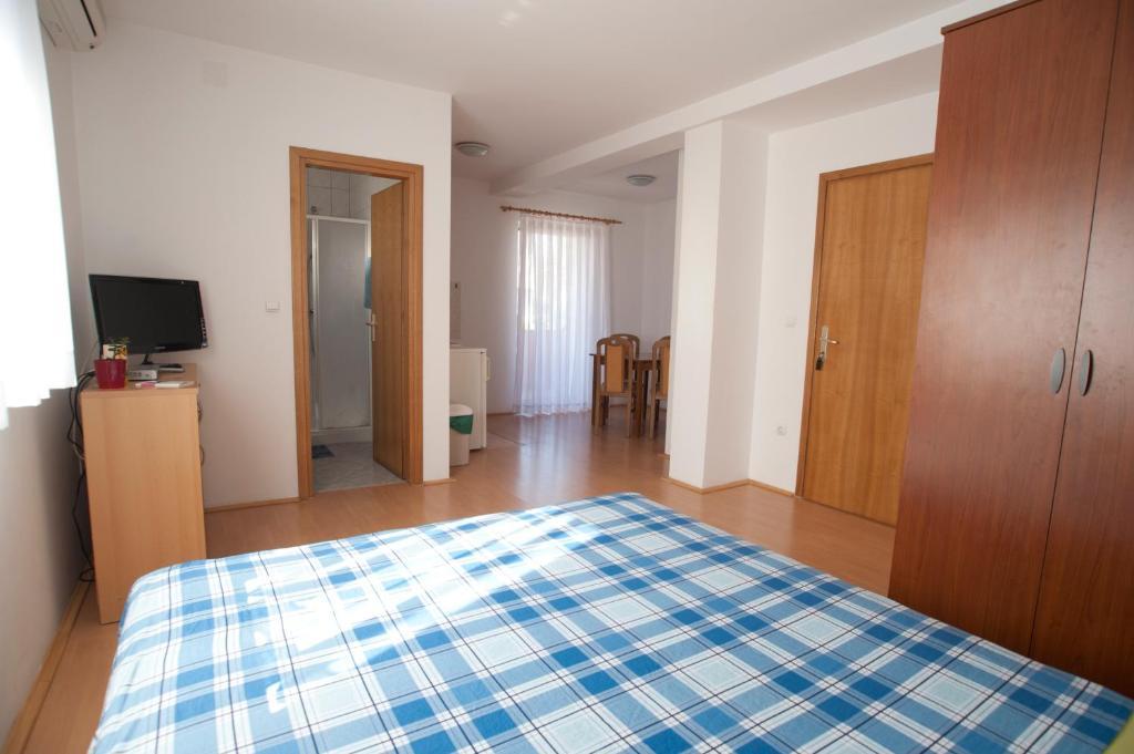 Apartments Maric With Parking Умаг Номер фото